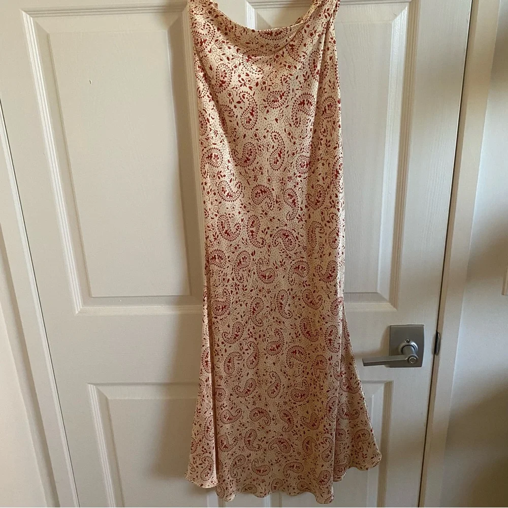 Realisation Par Cream Red Paisley Maxi Skirt - Picture 2 of 3